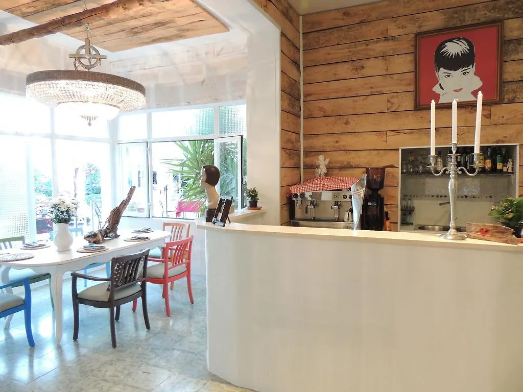 *** Hotel Villa Palmer I Beachhouse Peguera Spain